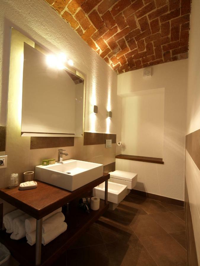 Albergo Nazionale Vernante Exteriör bild
